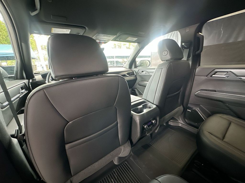 Thumbnail: 2026 GMC Acadia - 28