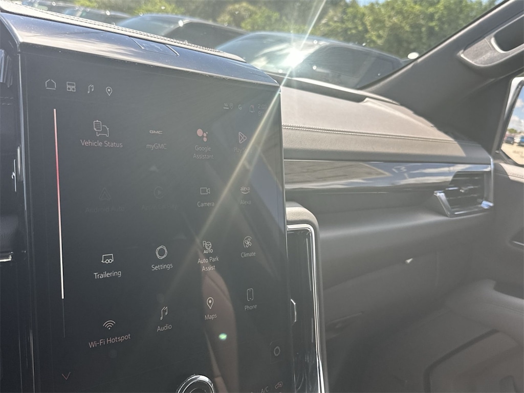 Thumbnail: 2025 GMC Yukon - 25