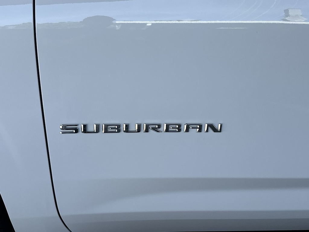 Thumbnail: 2024 Chevrolet Suburban - 7