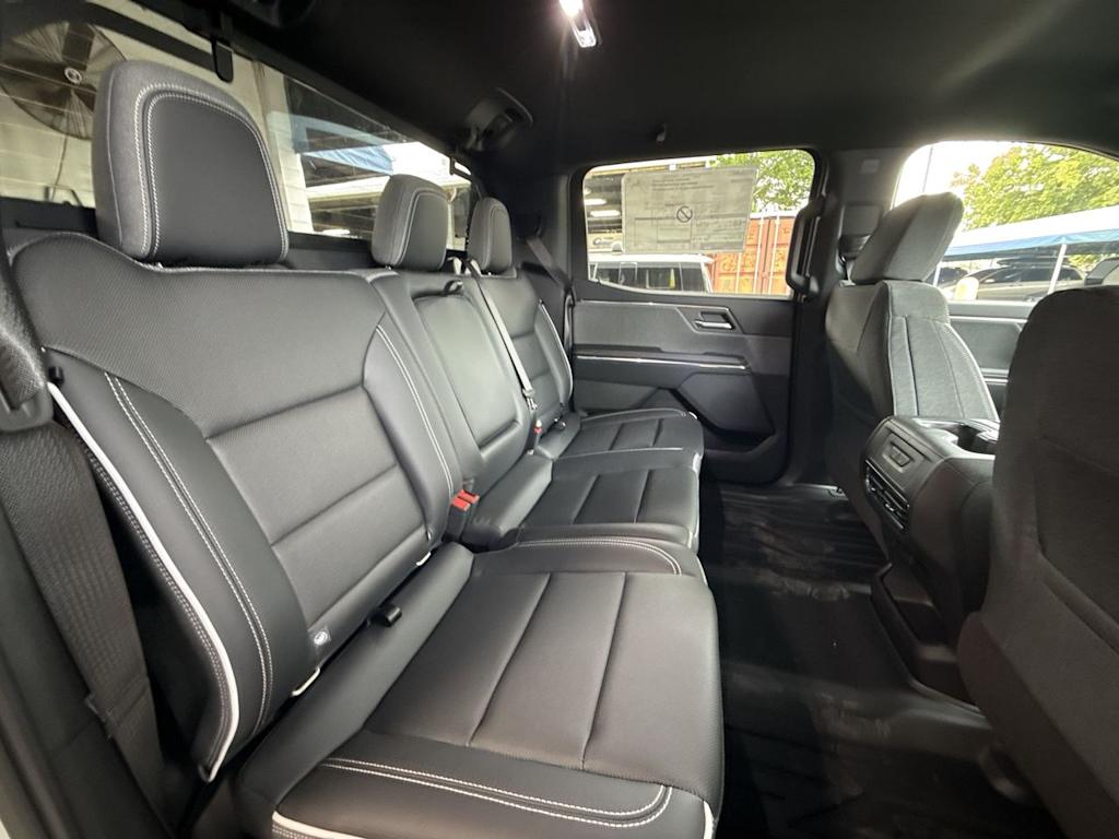 Thumbnail: 2026 GMC Sierra EV - 29