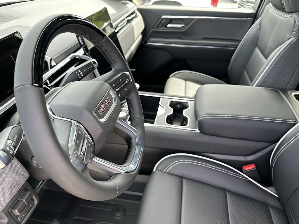 Thumbnail: 2026 GMC Sierra EV - 2