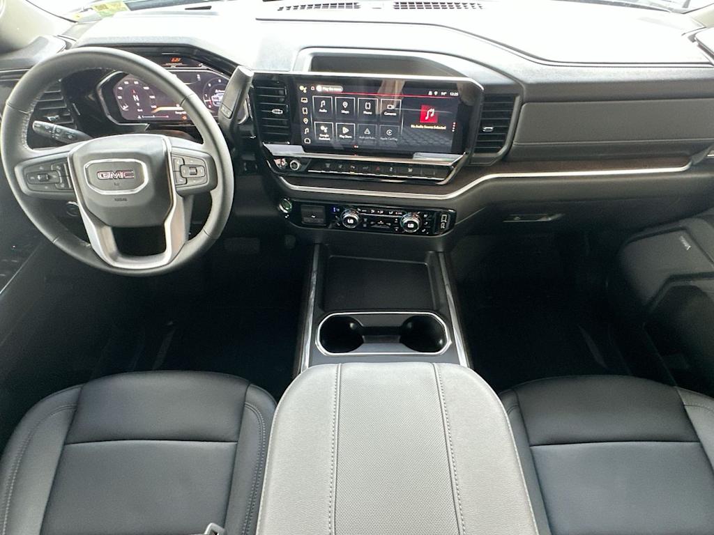 Thumbnail: 2026 GMC Sierra 2500 - 14