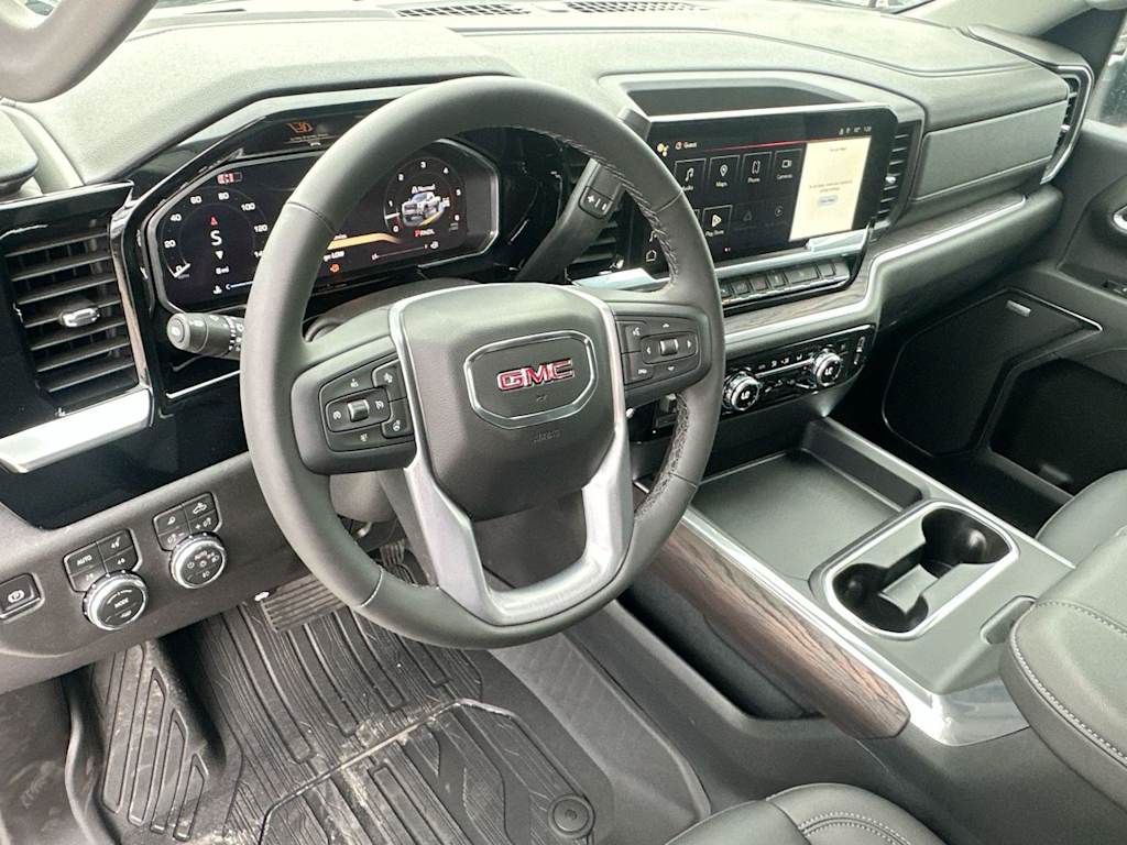 Thumbnail: 2026 GMC Sierra 2500 - 2