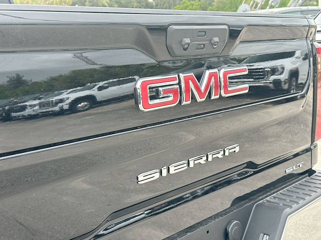 Thumbnail: 2026 GMC Sierra 2500 - 7