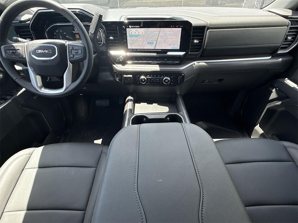 Thumbnail: 2025 GMC Sierra 2500 - 14