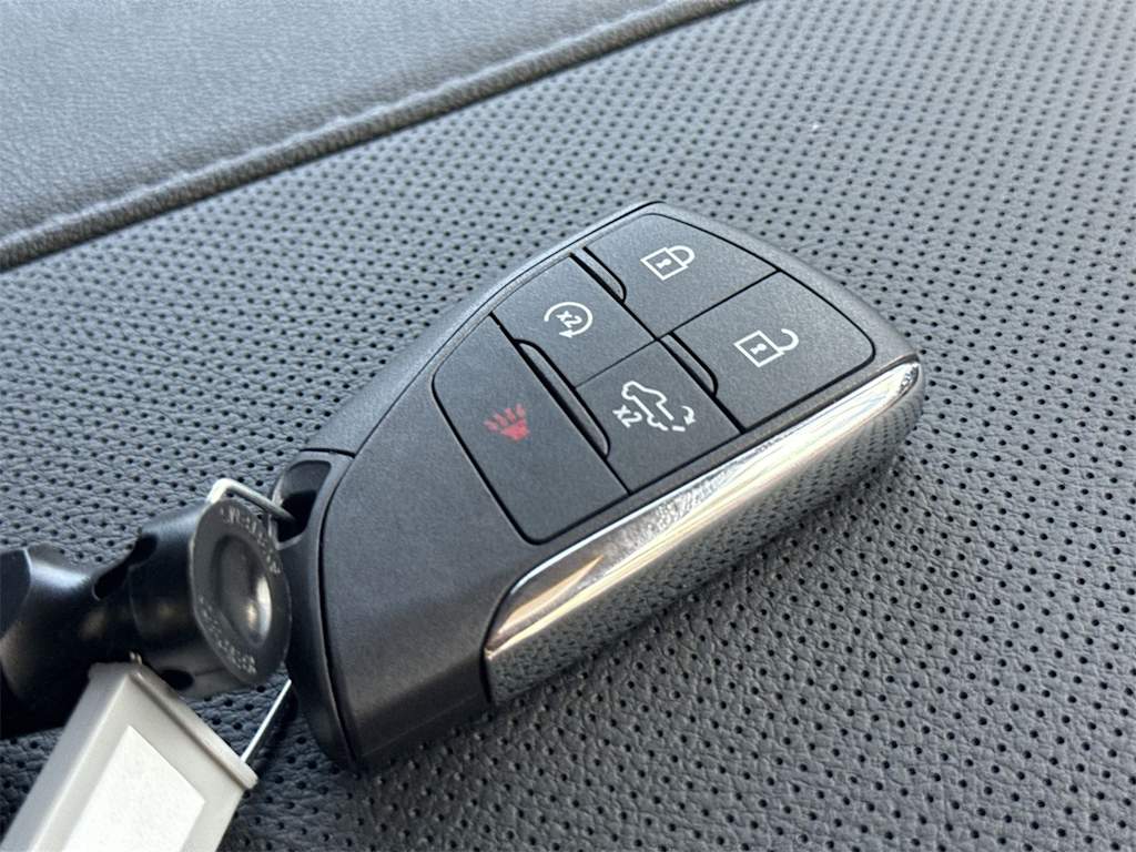 Thumbnail: 2025 GMC Sierra 2500 - 18