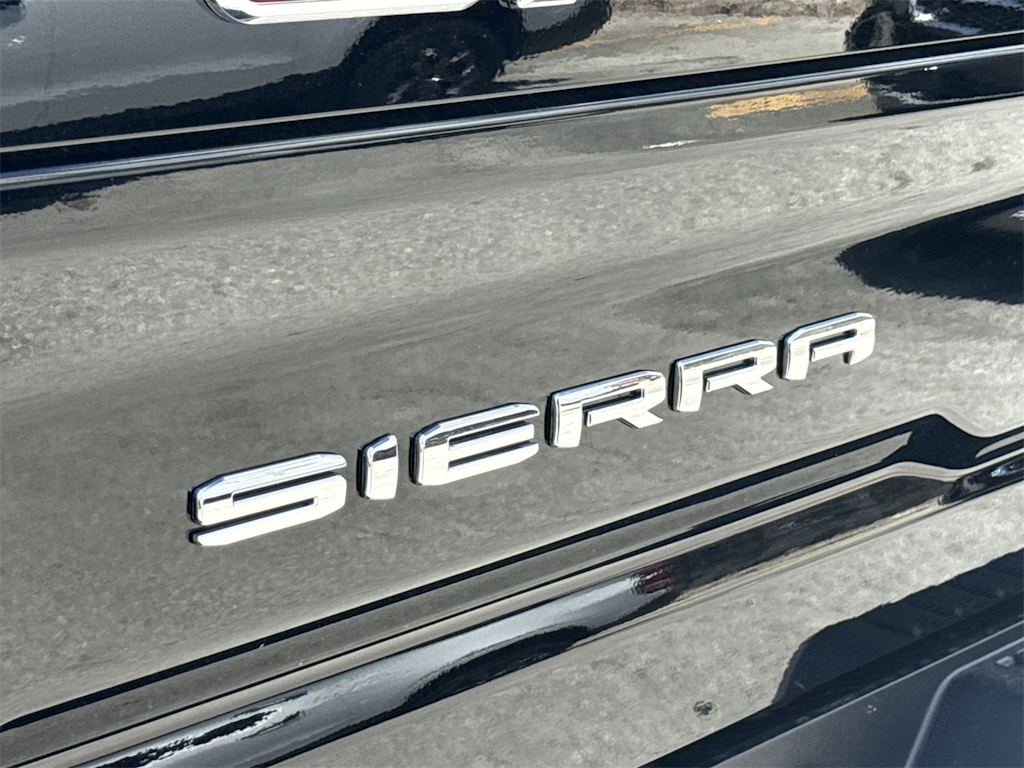 Thumbnail: 2025 GMC Sierra 2500 - 7