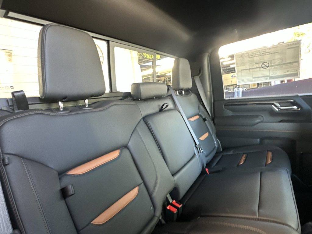 Thumbnail: 2026 GMC Sierra 2500 - 27