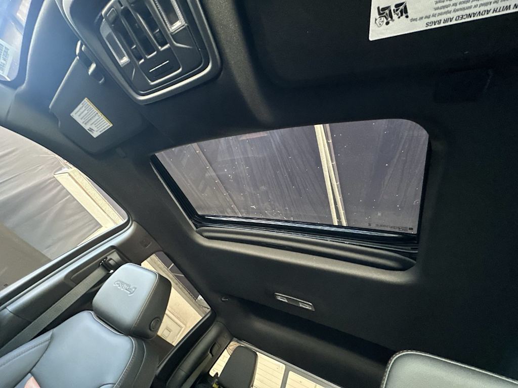 Thumbnail: 2026 GMC Sierra 2500 - 24