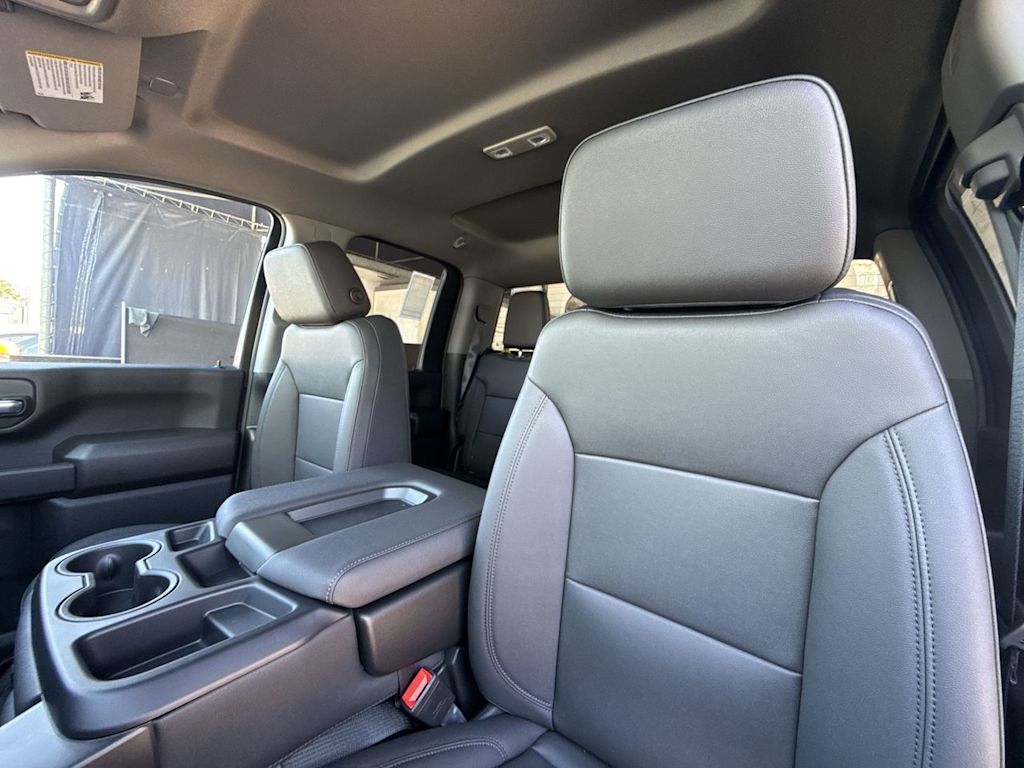 Thumbnail: 2026 GMC Sierra 2500 - 11