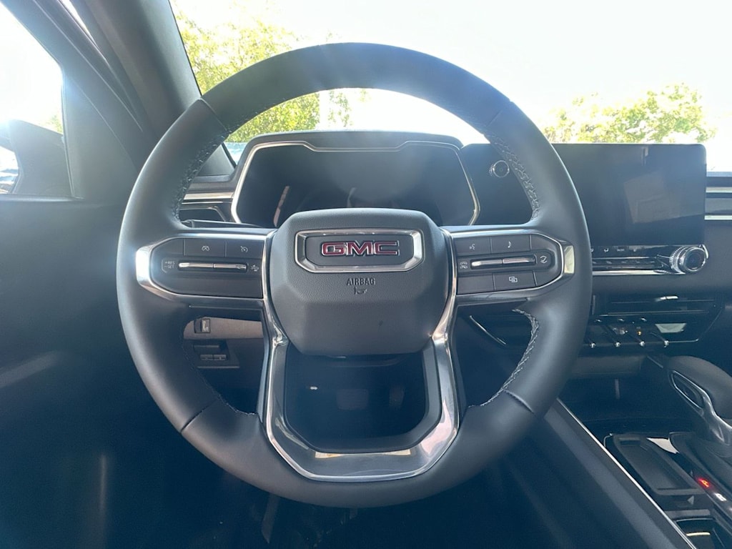 Thumbnail: 2026 GMC Canyon - 10