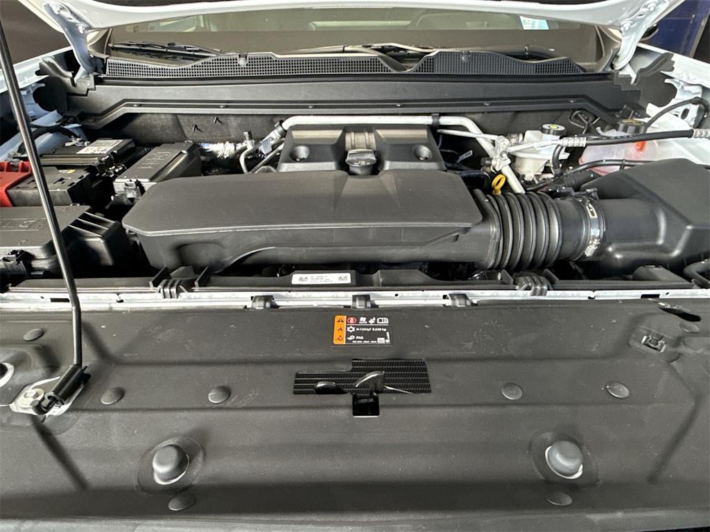 Thumbnail: 2025 GMC Canyon - 9