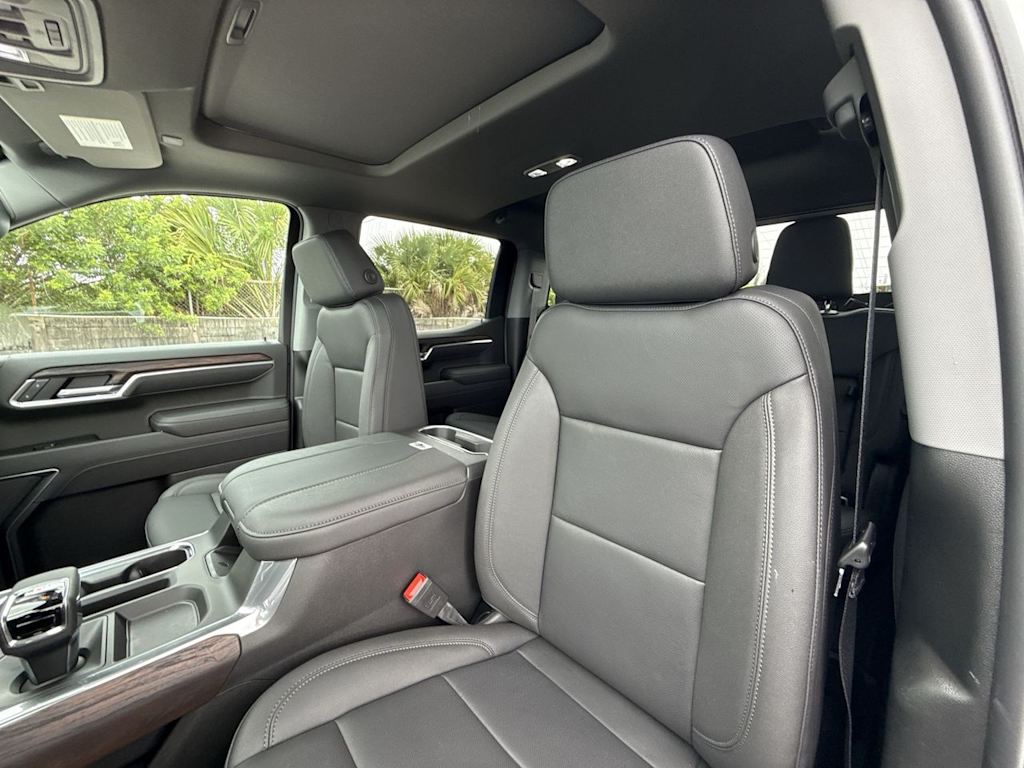 Thumbnail: 2026 GMC Sierra 1500 - 11