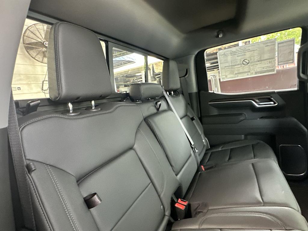 Thumbnail: 2026 GMC Sierra 1500 - 27