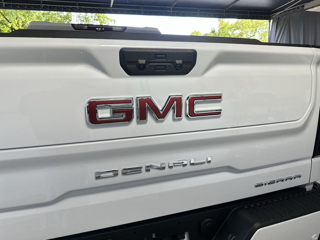 Thumbnail: 2026 GMC Sierra 1500 - 6