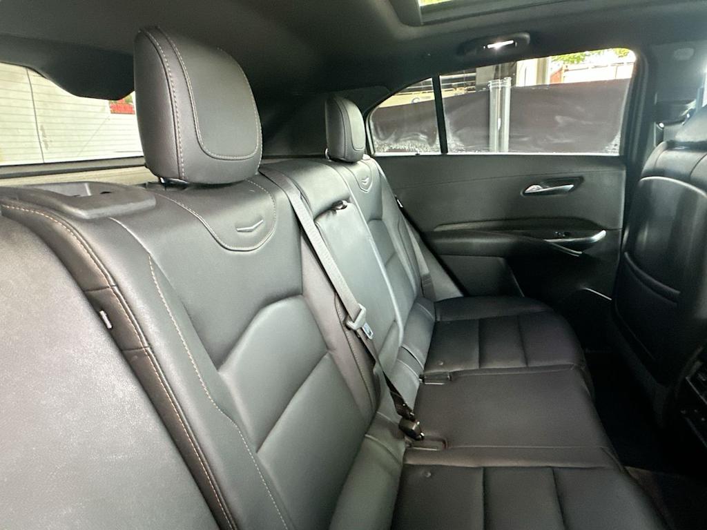Thumbnail: 2023 Cadillac XT4 - 29