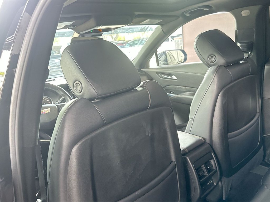 Thumbnail: 2023 Cadillac XT4 - 28