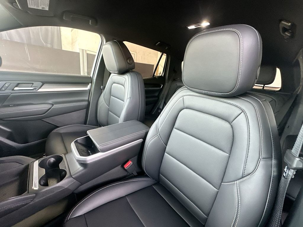 Thumbnail: 2027 GMC Terrain - 9