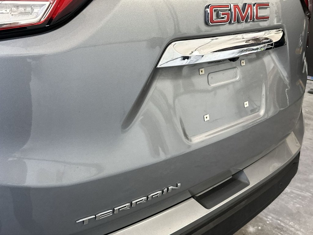 Thumbnail: 2024 GMC Terrain - 23