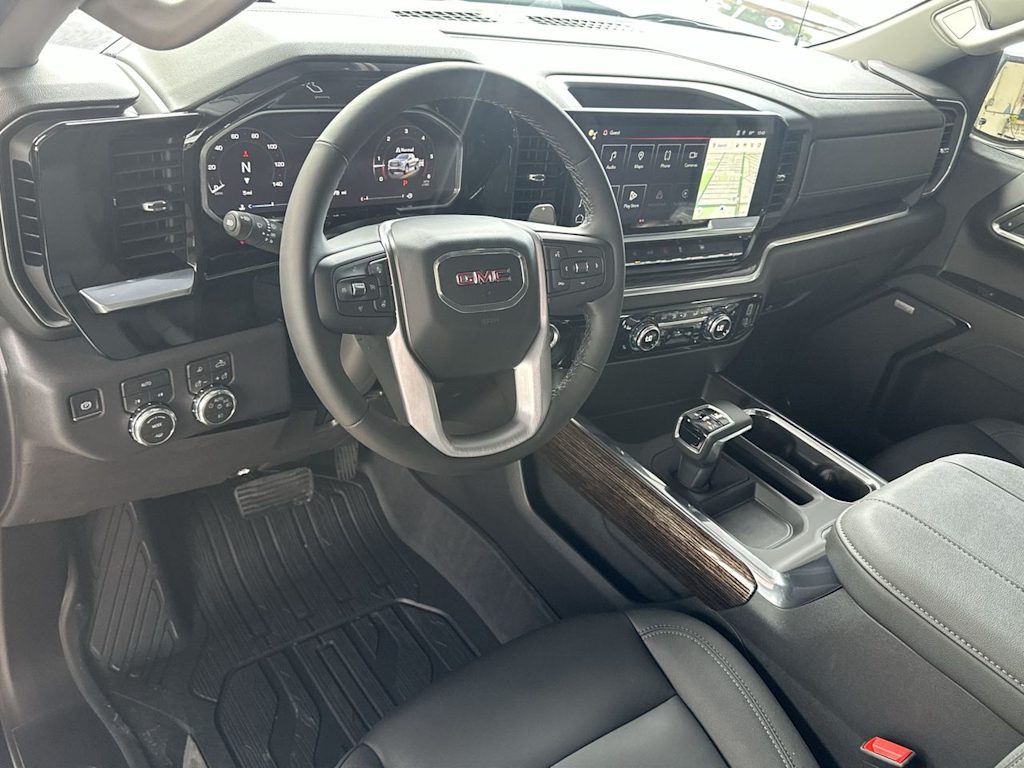 Thumbnail: 2026 GMC Sierra 1500 - 2