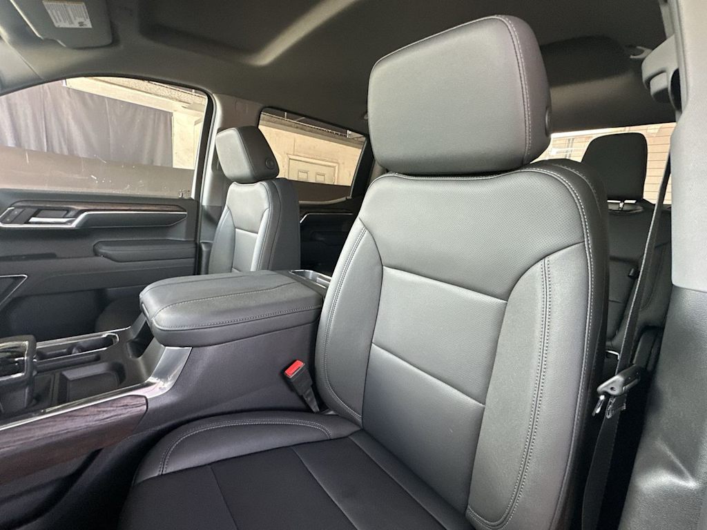 Thumbnail: 2026 GMC Sierra 1500 - 11