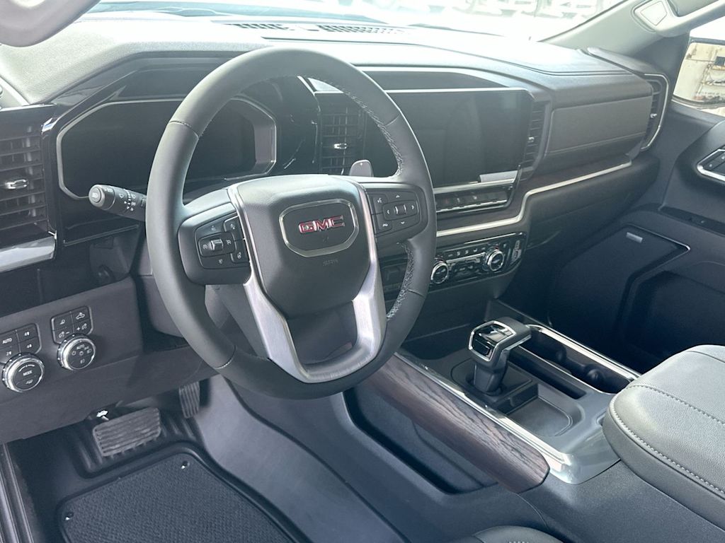 Thumbnail: 2026 GMC Sierra 1500 - 2