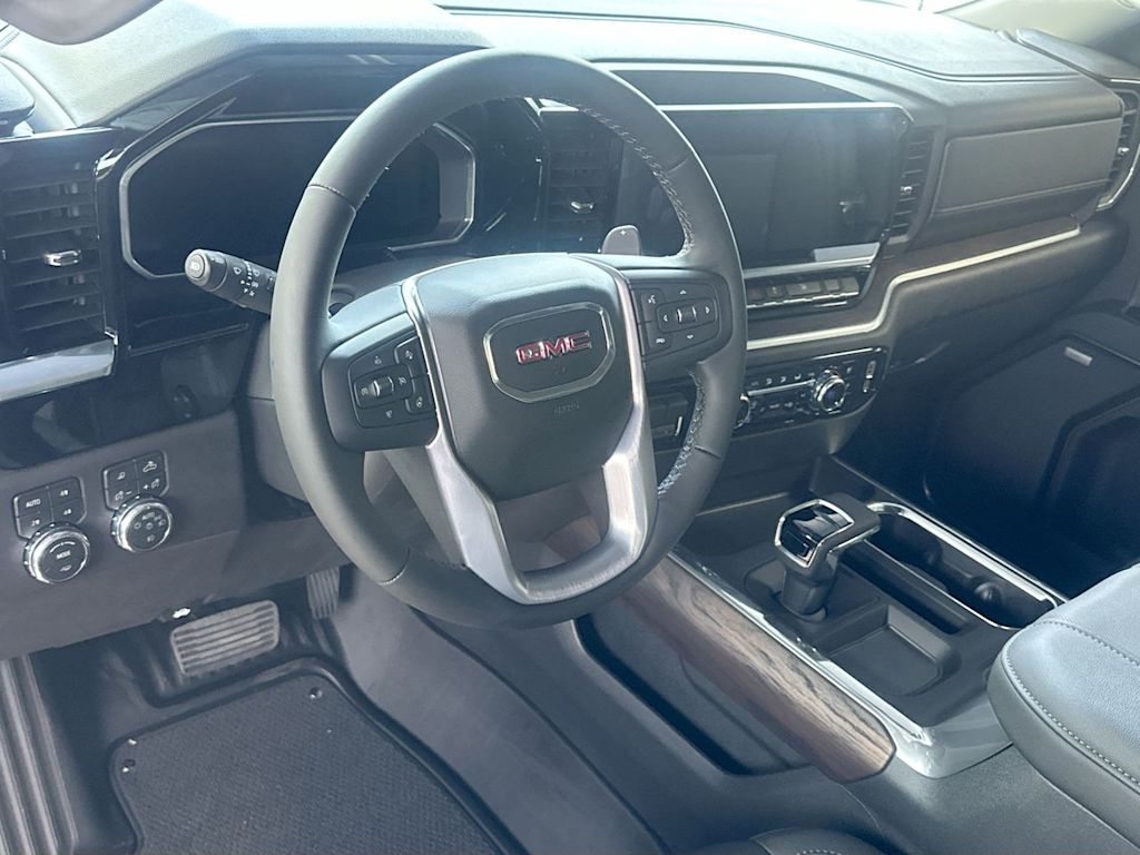 Thumbnail: 2026 GMC Sierra 1500 - 2