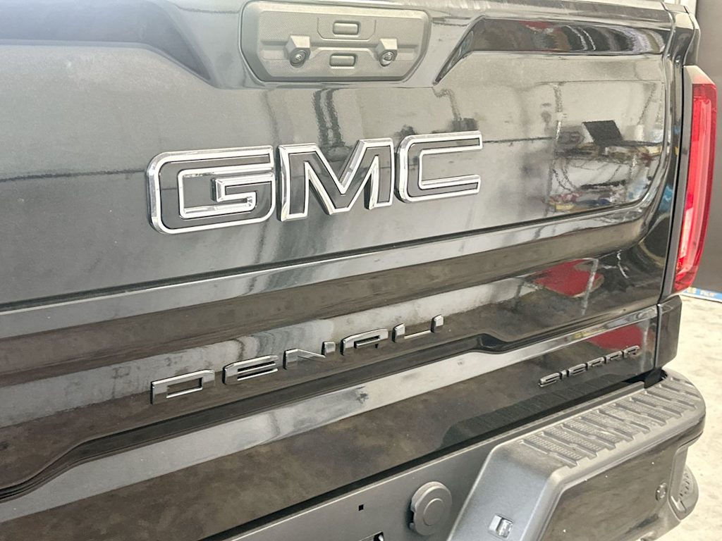 Thumbnail: 2026 GMC Sierra 1500 - 24
