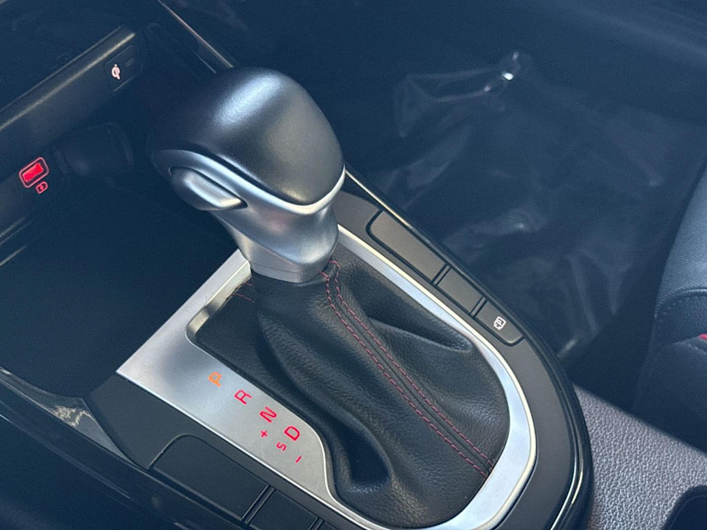 Thumbnail: 2023 Kia Forte - 15