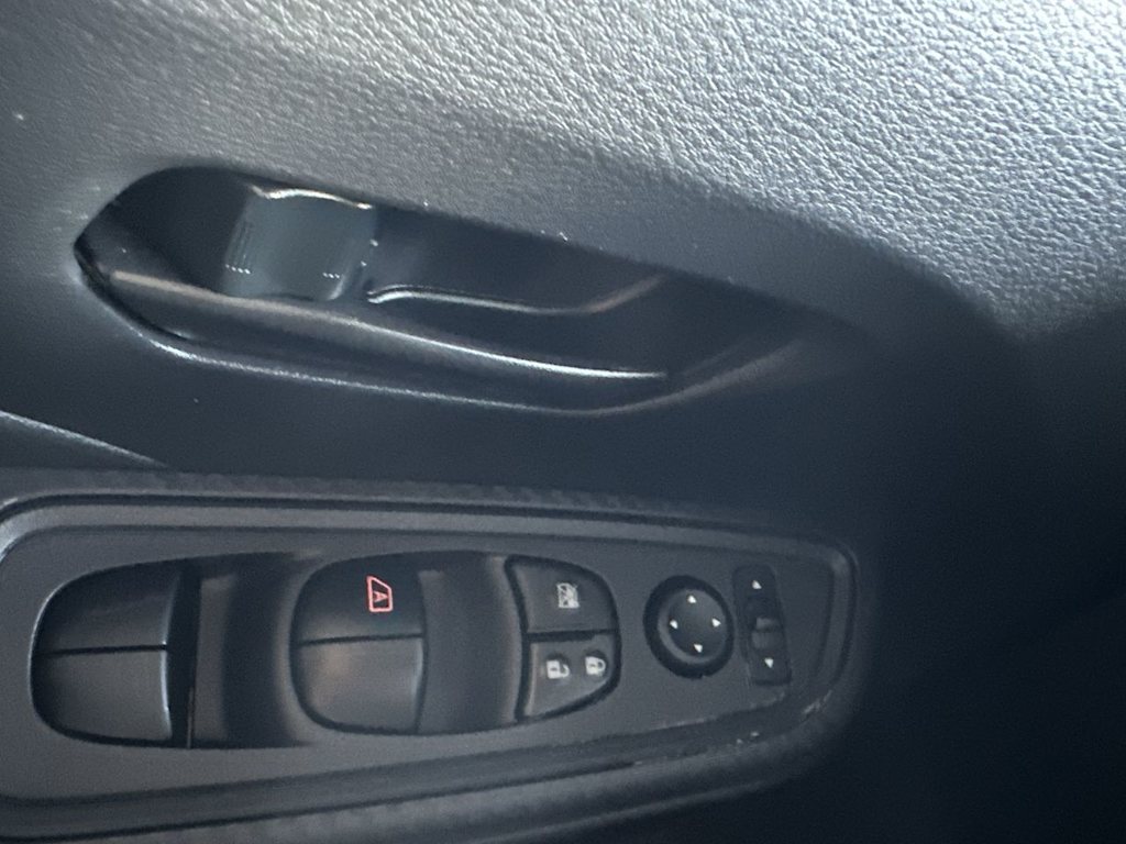 Thumbnail: 2025 Nissan Versa - 24
