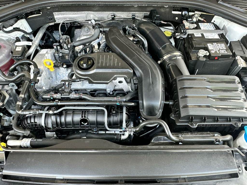 Thumbnail: 2025 Volkswagen Jetta - 9