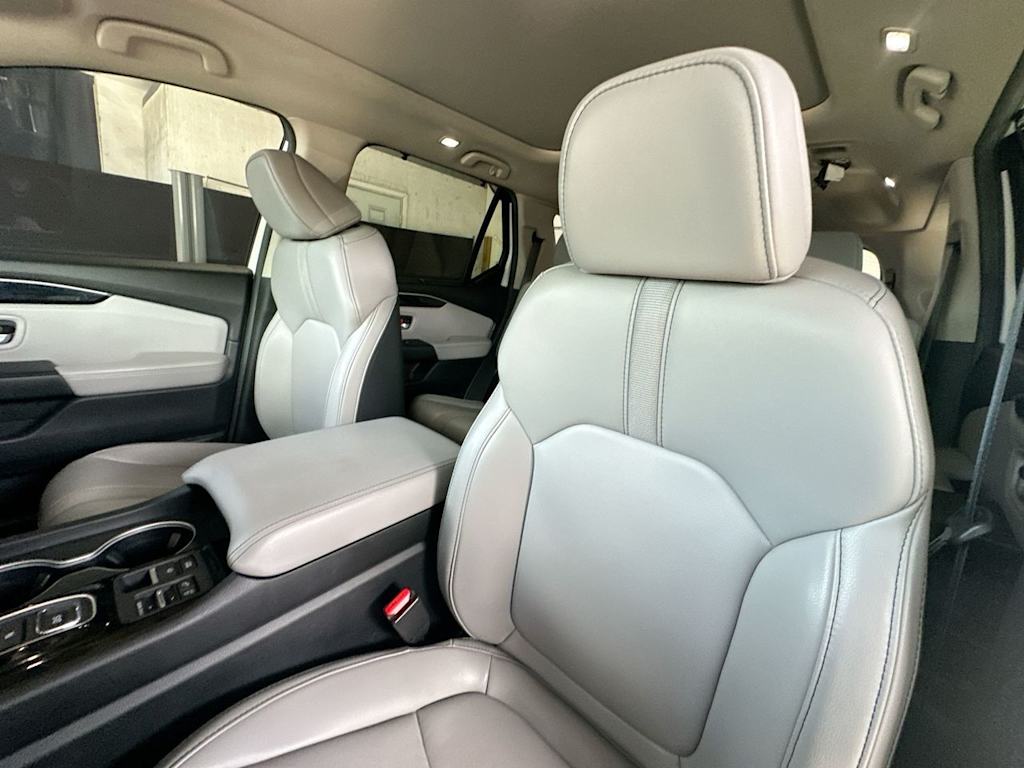 Thumbnail: 2025 Honda Pilot - 11