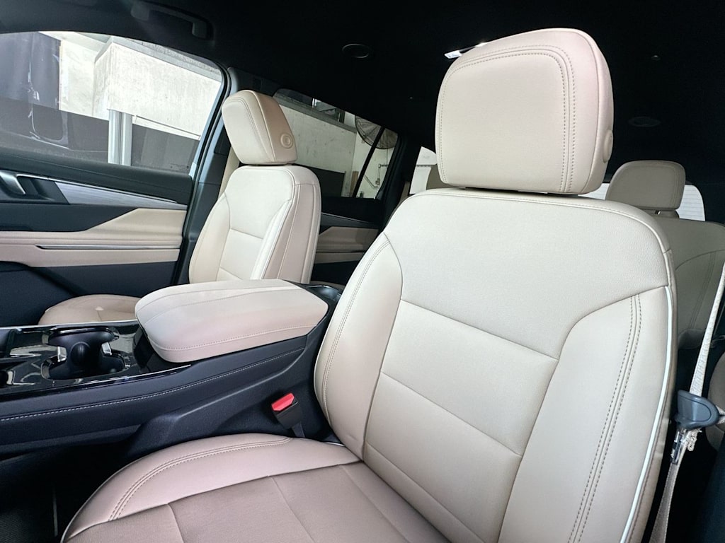 Thumbnail: 2026 Buick Enclave - 10