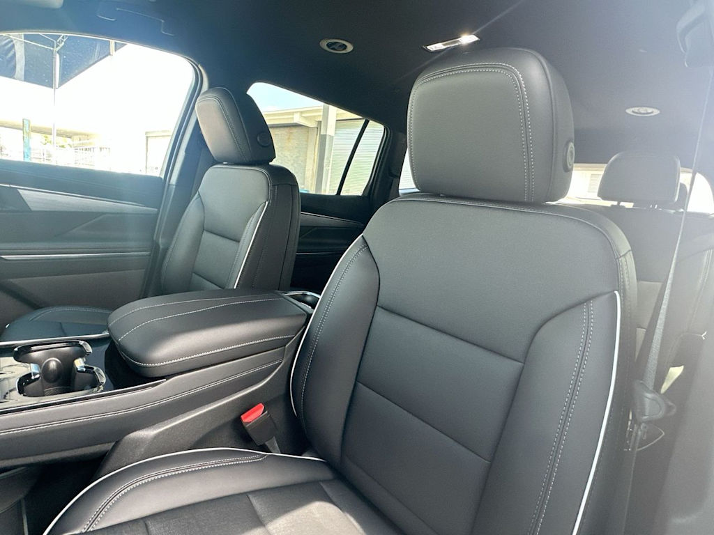 Thumbnail: 2026 Buick Enclave - 9
