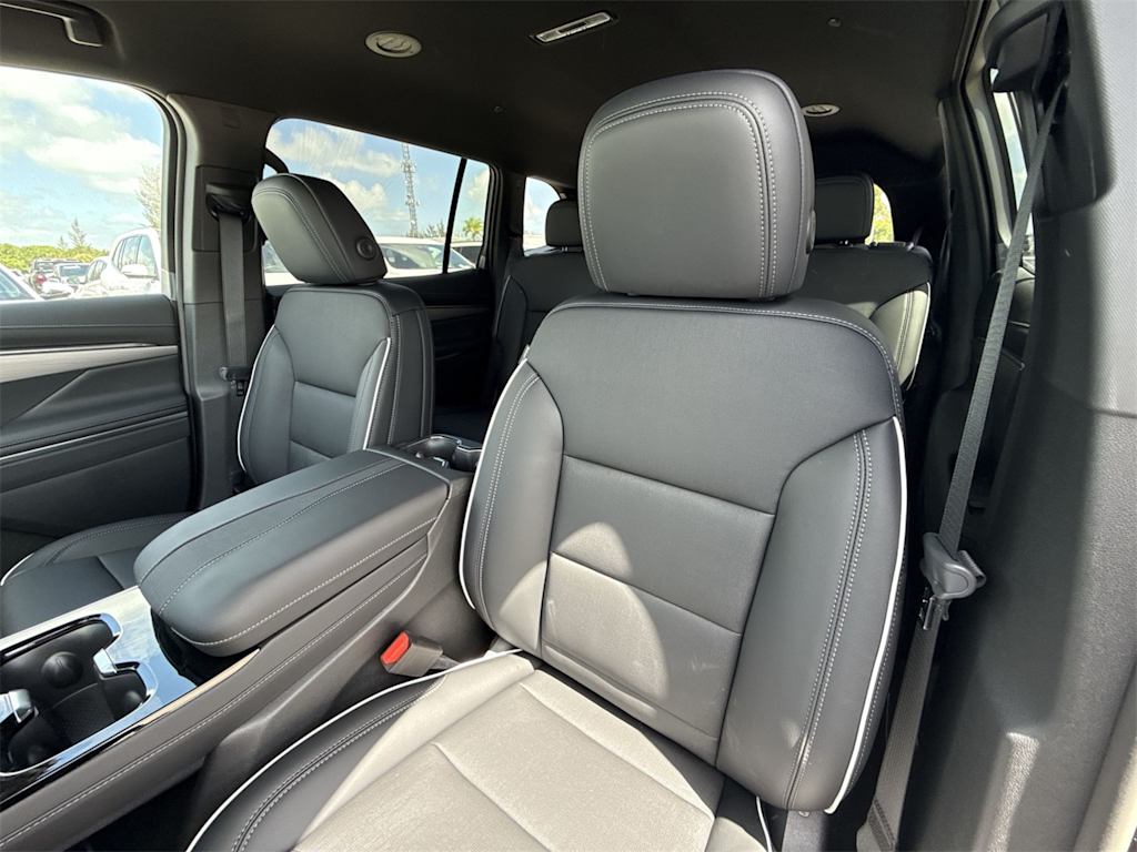 Thumbnail: 2025 Buick Enclave - 10