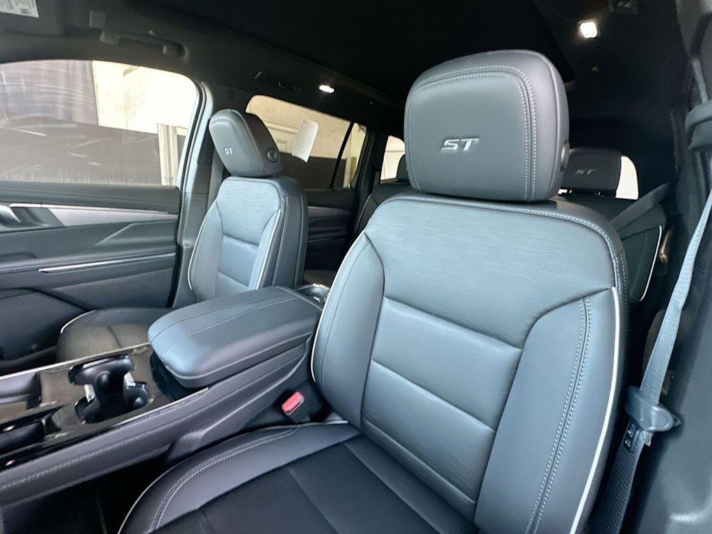 Thumbnail: 2026 Buick Enclave - 10