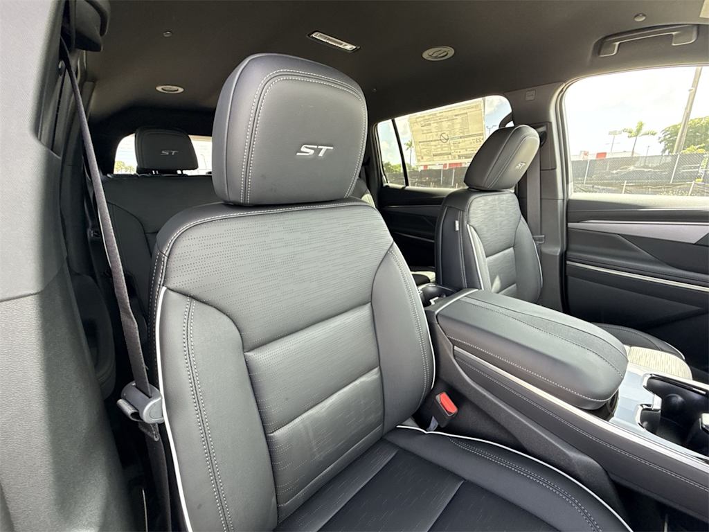 Thumbnail: 2025 Buick Enclave - 27