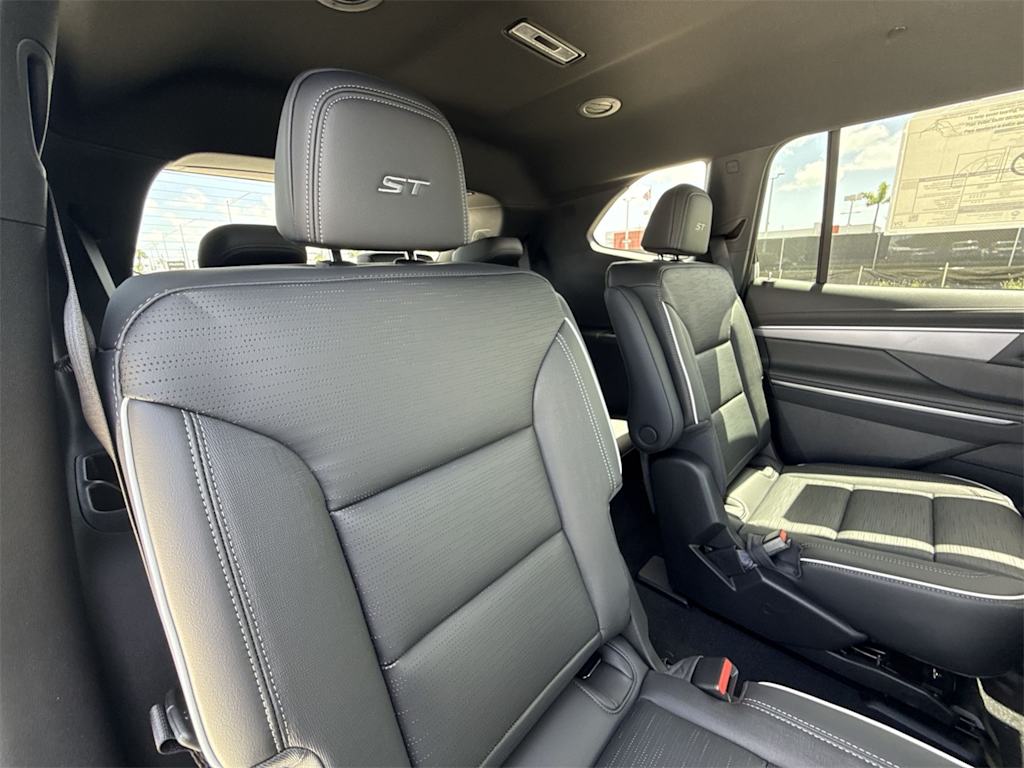 Thumbnail: 2025 Buick Enclave - 27