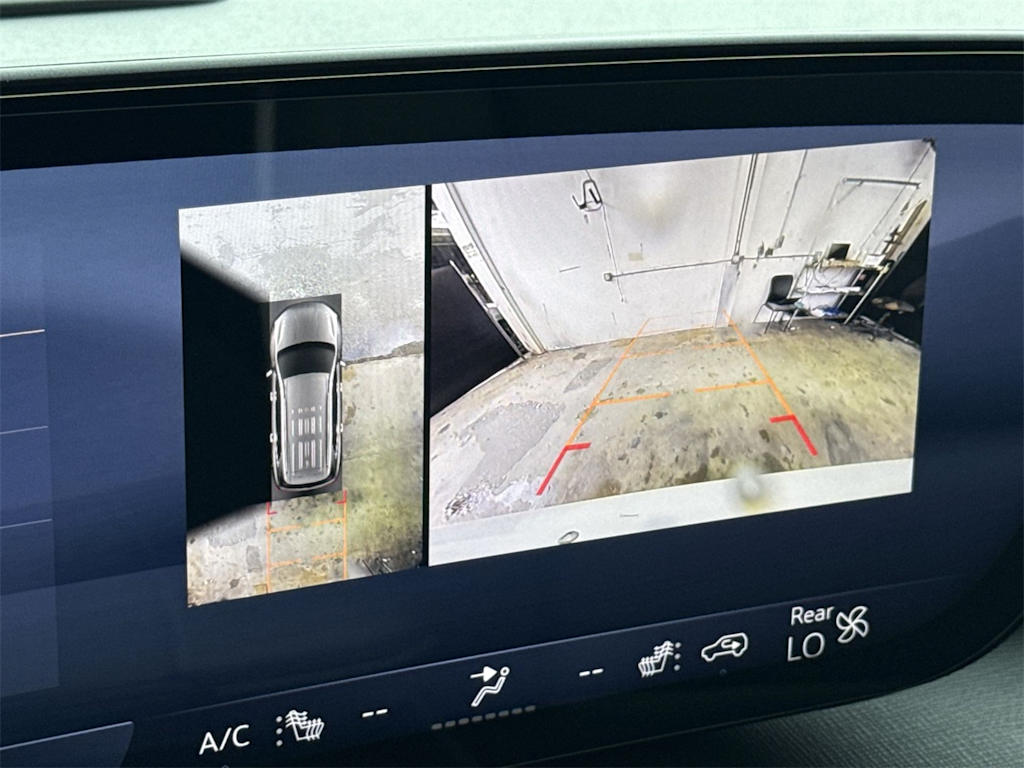 Thumbnail: 2025 Buick Enclave - 23