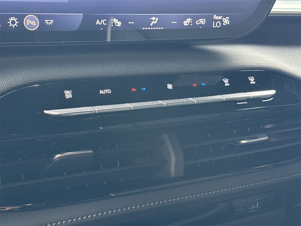 Thumbnail: 2025 Buick Enclave - 24