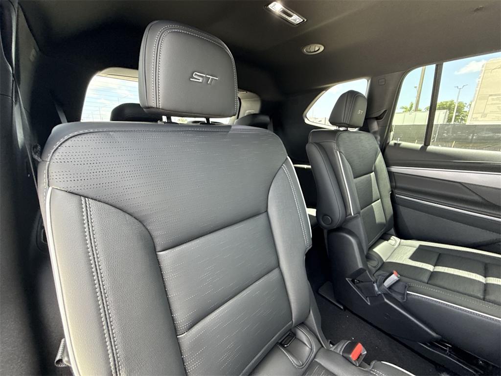 Thumbnail: 2025 Buick Enclave - 27