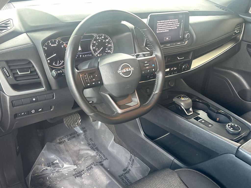 Thumbnail: 2025 Nissan Rogue - 2