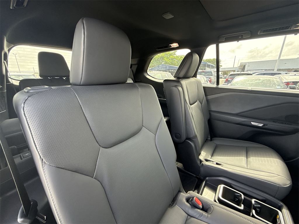 Thumbnail: 2025 Lexus TX - 27