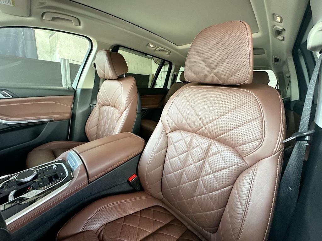 Thumbnail: 2024 BMW X7 - 10