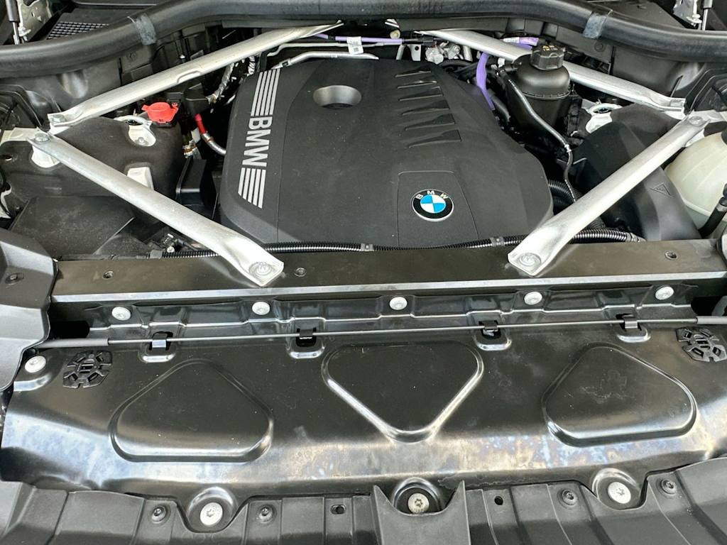 Thumbnail: 2024 BMW X7 - 22