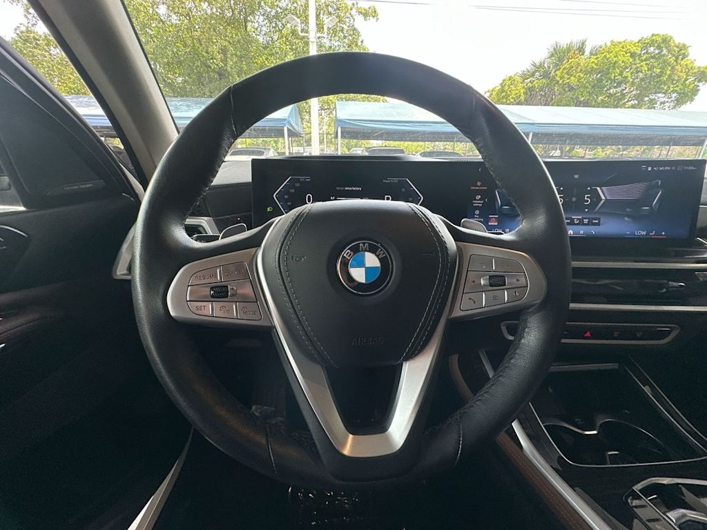 Thumbnail: 2024 BMW X7 - 9