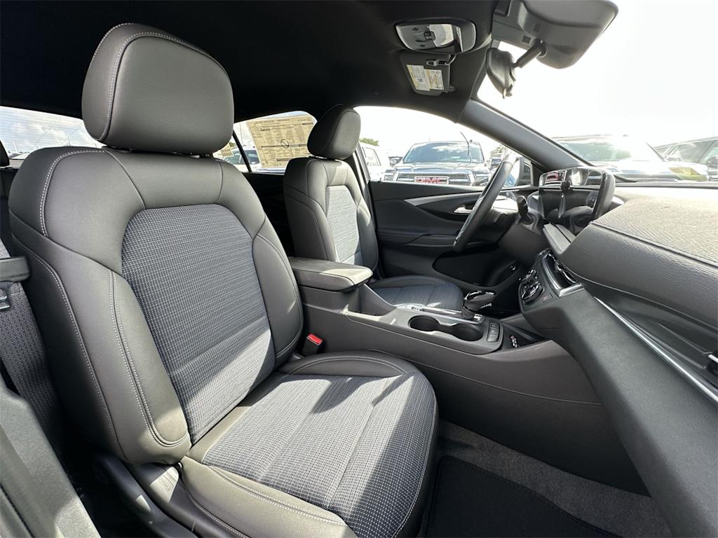 Thumbnail: 2025 Buick Envista - 12