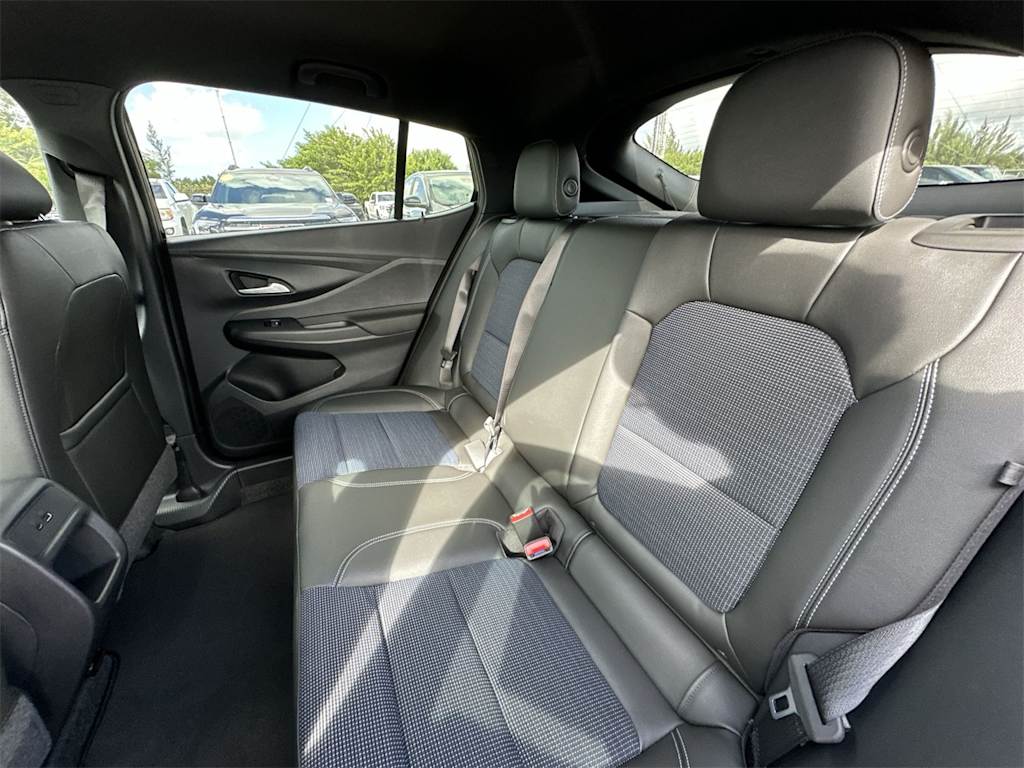 Thumbnail: 2025 Buick Envista - 13