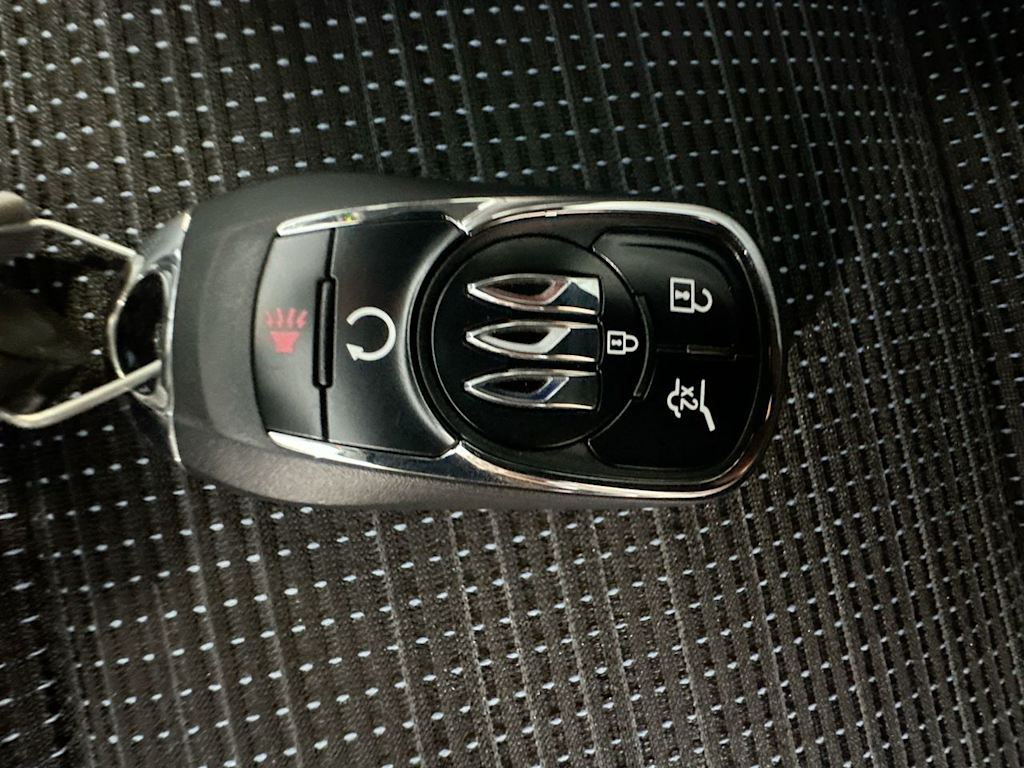 Thumbnail: 2026 Buick Envista - 18