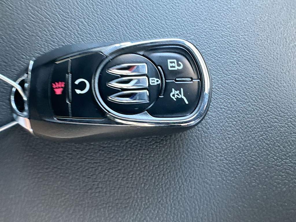 Thumbnail: 2026 Buick Envista - 18